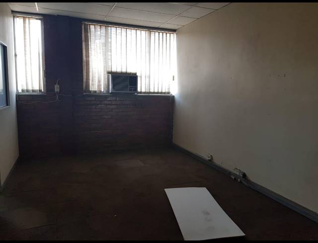 3,988M² INVESTMENT FOR SALE IN CITY DEEP